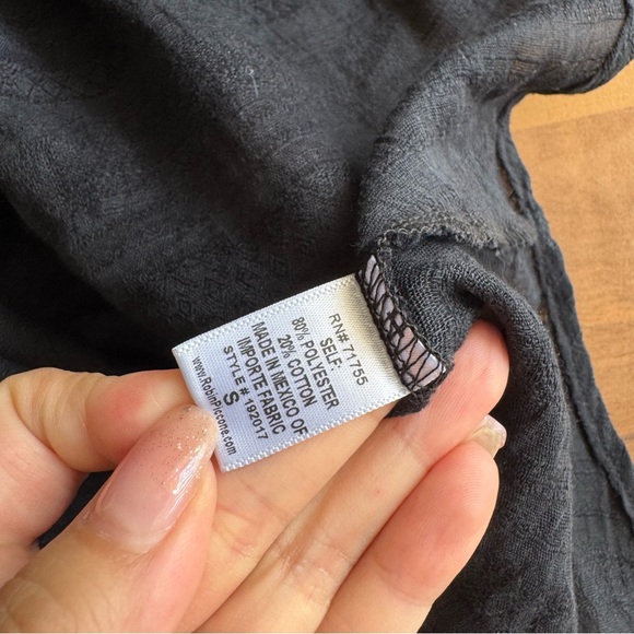 Robin Piccone swim‎ cover-up - Picture 6 of 11